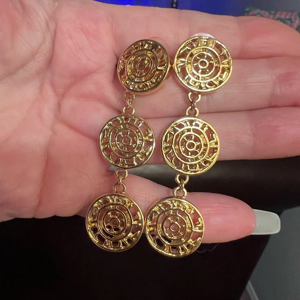 Kenneth Jay Lane Vintage Gold-tone pierced Dangle Earrings - Picture 2 of 4